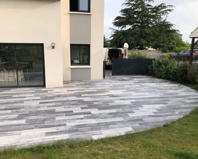 Perrault Carrelage Carreleur A Becon Les Granits Terrasse
